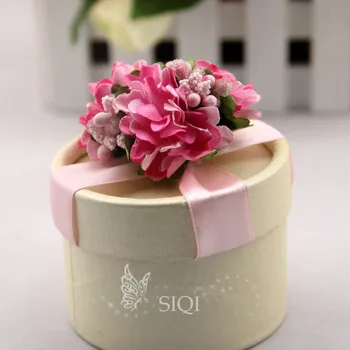 Upscale Spalvinga Gėlių Cilindro Formos Popieriaus Saldainių Dėžutė Vestuvių Naudai Prekių Raudona Rožinė Mėlyna Žalia Violetinė Galima