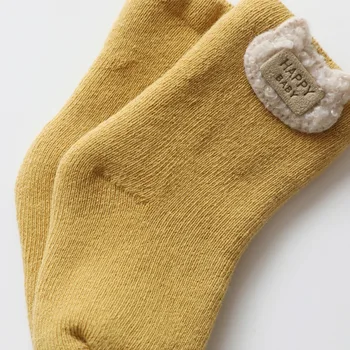 3 Poros/pak Kūdikių kojinės Su Terry Atsitiktinis Animacinių filmų Priedai Thickenedno slydimo kojinės kūdikiui Šiltas kūdikių mergaičių kojinės 1-3y wf