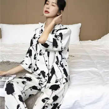 Juodos spalvos Gėlių Spausdinti Pajmaas Nustatyti ilgomis Rankovėmis Marškinėliai&Kelnės Moterims Satino 2VNT Sleepwear Pavasario Rudens Miego Nustatyti Moterų Namų Drabužių