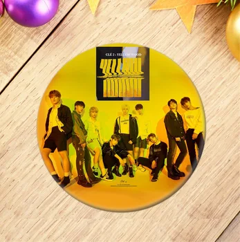 Kpop Benamiai vaikai Albumo nuotrauka ženklelis emblema geltona mediena ženklelis gerbėjų dovanų kolekciją kpop benamiai vaikai prekes geros kokybės