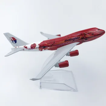 Malaizijos oro linijų B747 Raudona Gėlė Lėktuvo Diecast Orlaivio Modelis 6